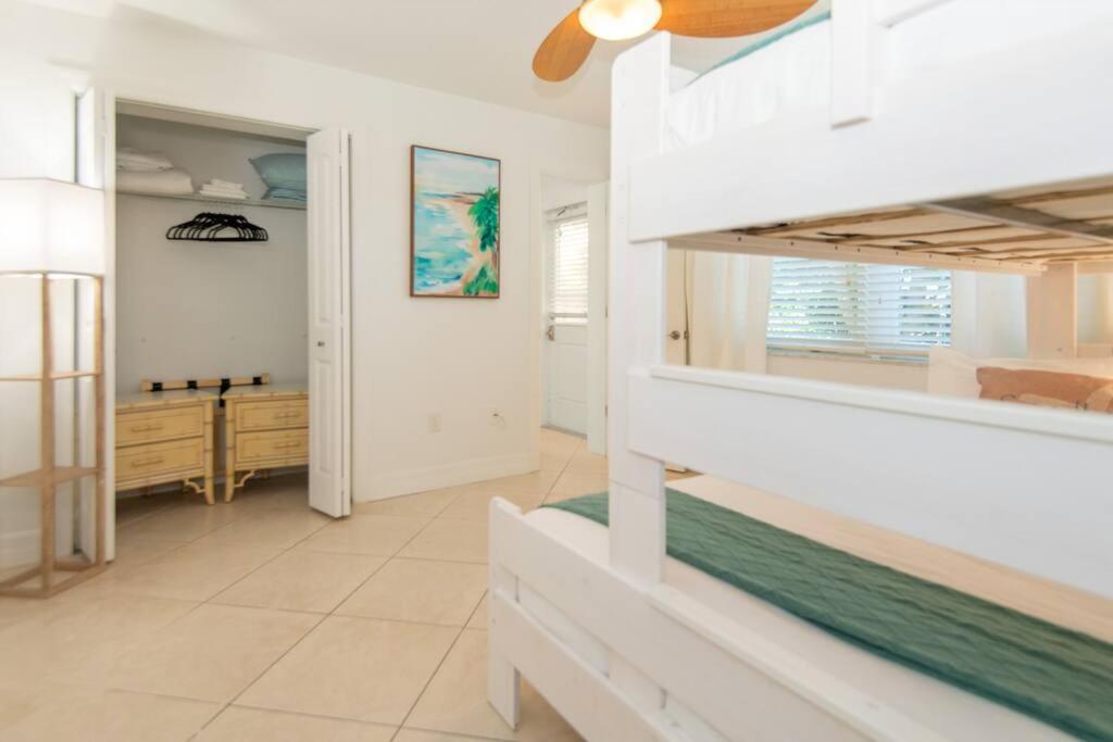 Fort Pierce - 2Bd,2Ba Tropical Surfside Retreat ภายนอก รูปภาพ