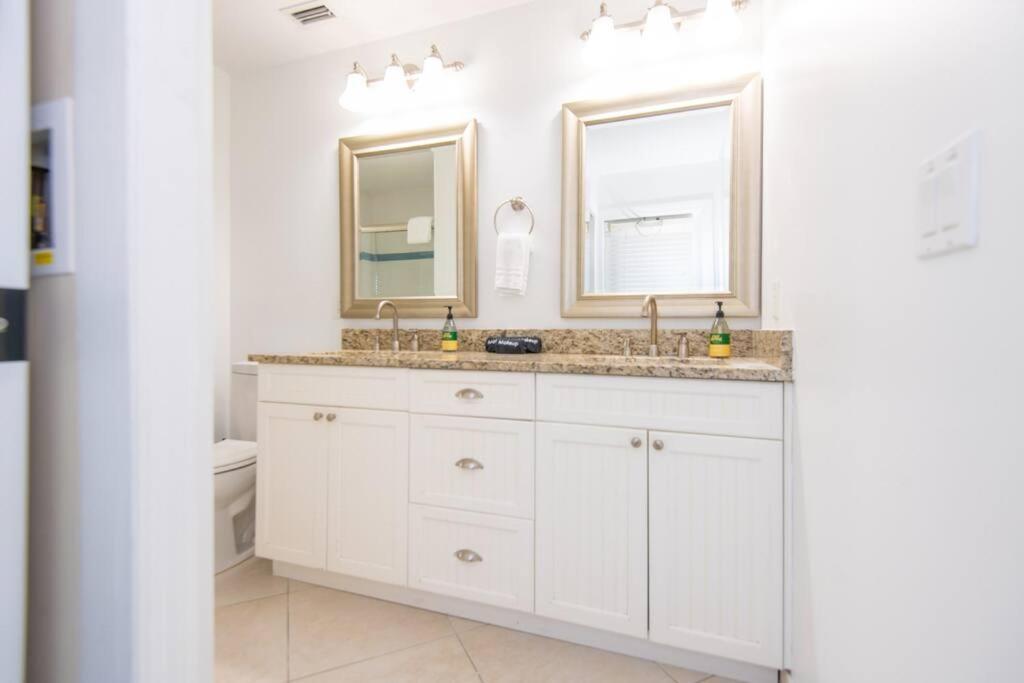 Fort Pierce - 2Bd,2Ba Tropical Surfside Retreat ภายนอก รูปภาพ